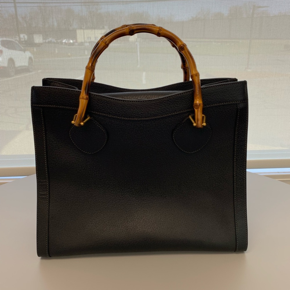 GUCCI Diana Medium Leather Tote - Picture 3 of 16